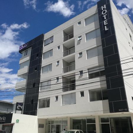 Hotel Sabet Quito Luaran gambar