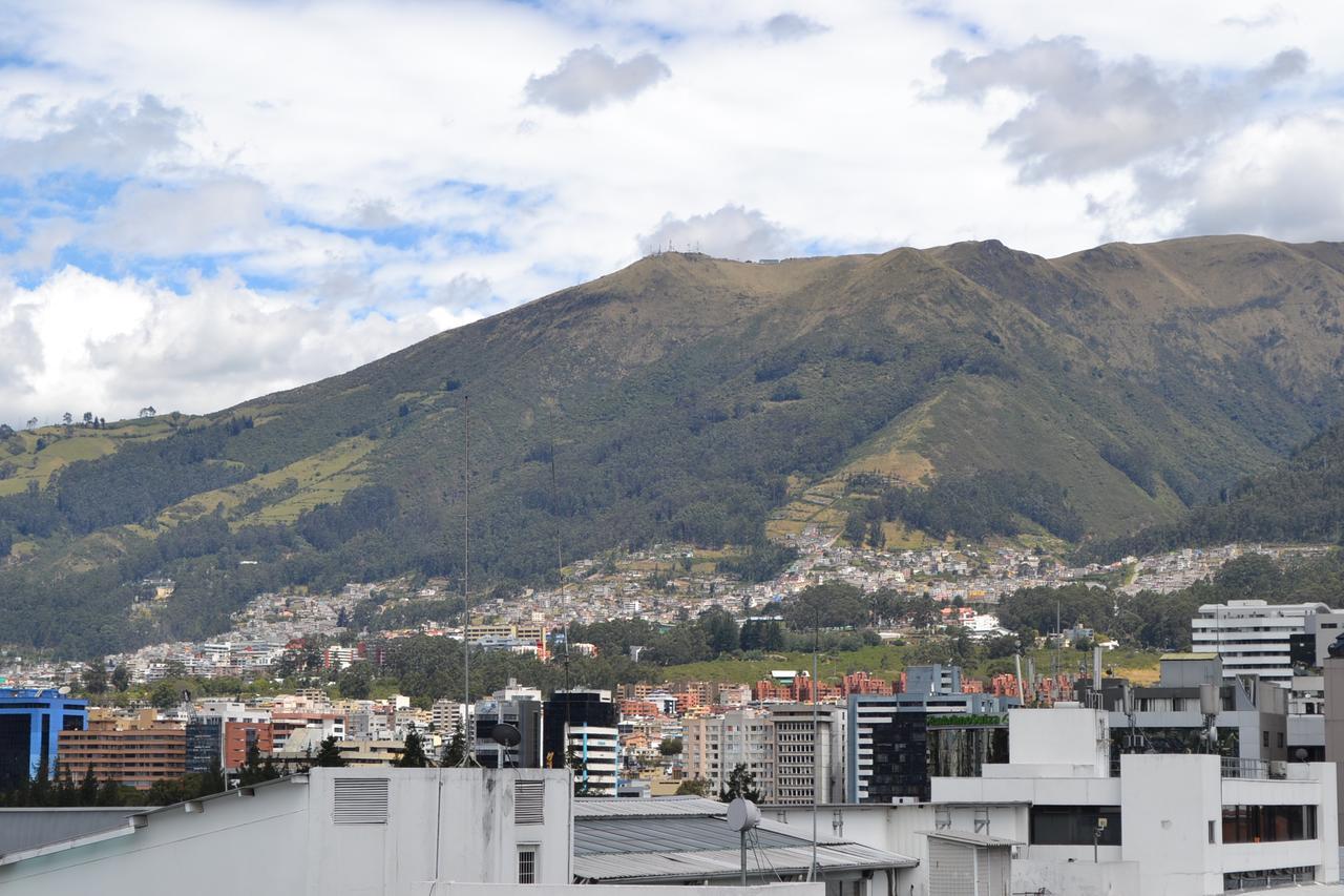 Hotel Sabet Quito Luaran gambar