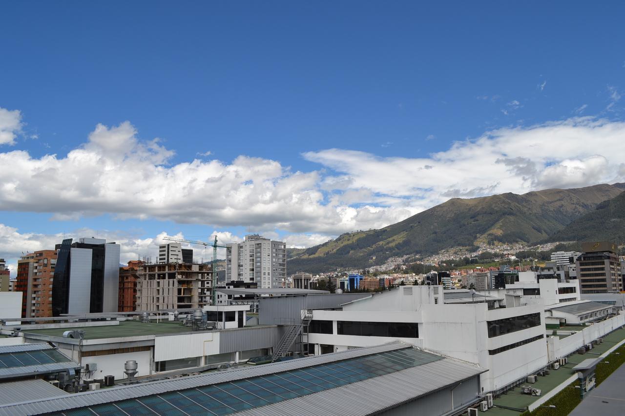 Hotel Sabet Quito Luaran gambar